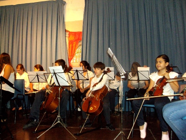 La Orquesta en el Colegio San Jacinto